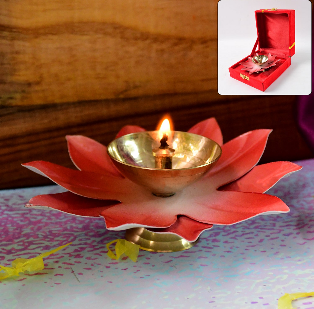Lotus Shaped Brass Oil Diya 1 (pcs)